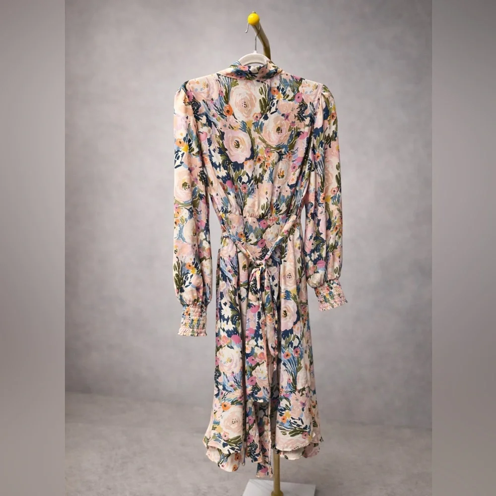 Finding Foxtail NWT Women’s Floral Long Sleeve wrap Dress Size Large - Picture 4 of 6